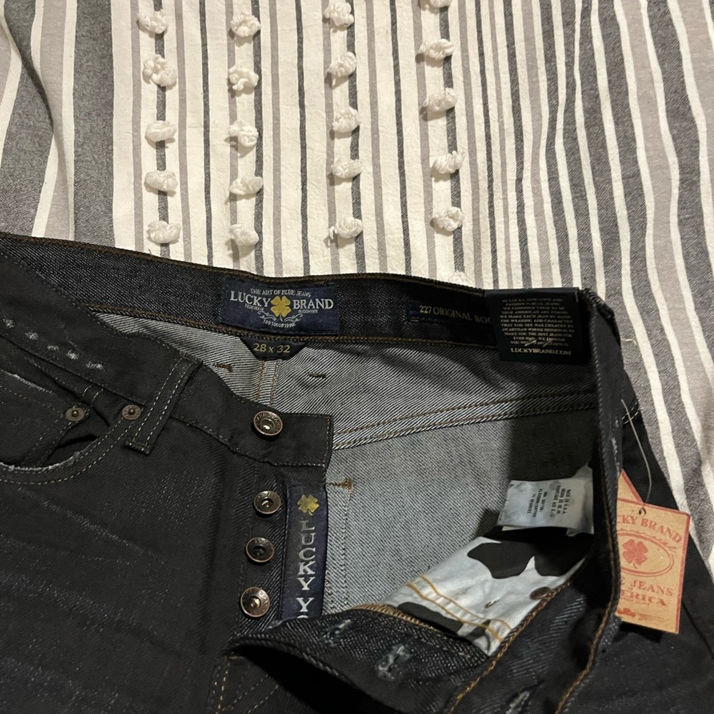 RARE LUCKY 🍀 BRAND NEW W/ TAGS 🏷 227 SLIM BOOT 28x32